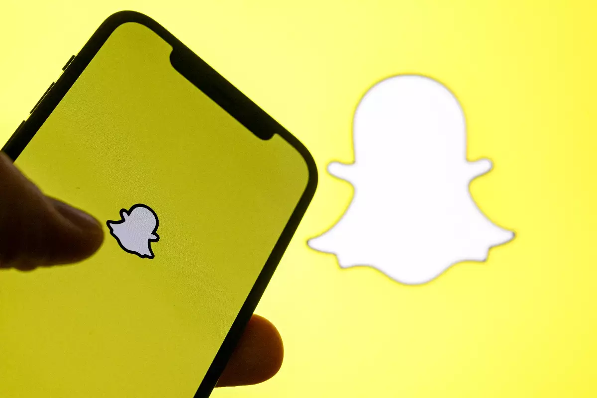 Exploring Snapchat’s New Footsteps Feature: A Digital Journey Unfolded