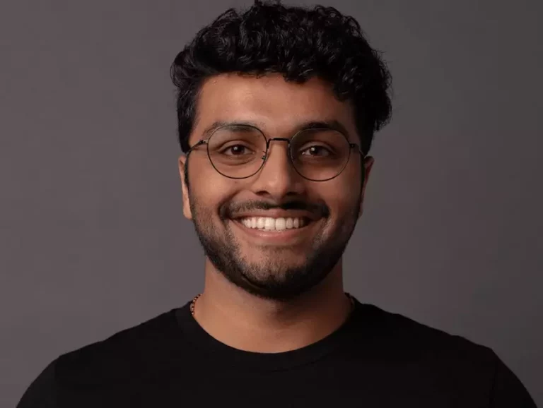 From Garage to Skies: Salient Motion's Fight Against Industry Giants 1 From Garage to Skies: Salient Motion’s Fight Against Industry Giants