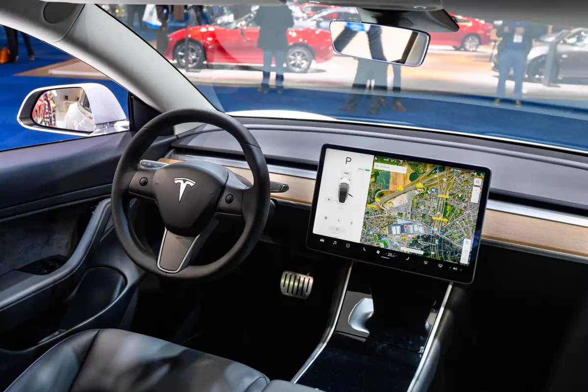 The Future of Autonomous Vehicles: Tesla’s Robotaxi Ambitions and Regulatory Challenges