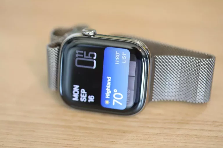 Legal Landscape: Apple vs. Masimo and the Fight Over Patents 1 Legal Landscape: Apple vs. Masimo and the Fight Over Patents