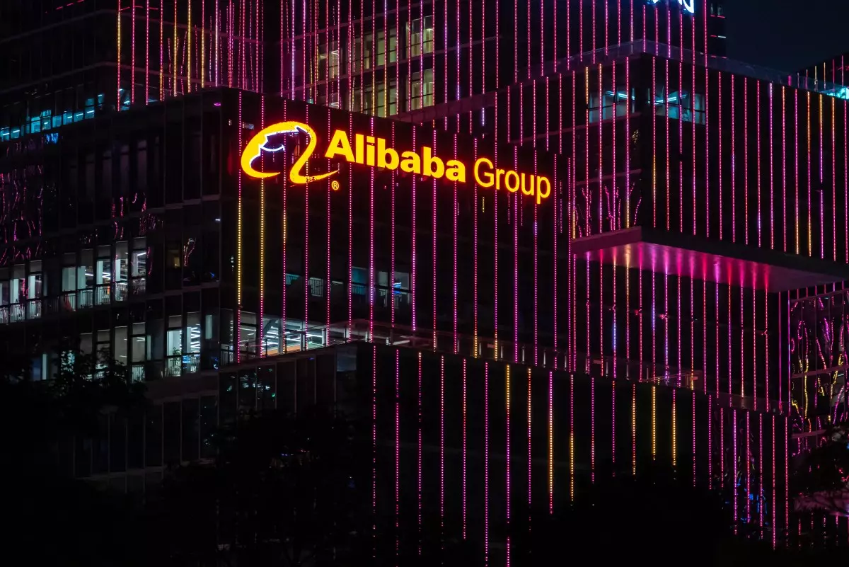 Apple’s Strategic Shift: Collaborating with Alibaba for AI Innovations in China