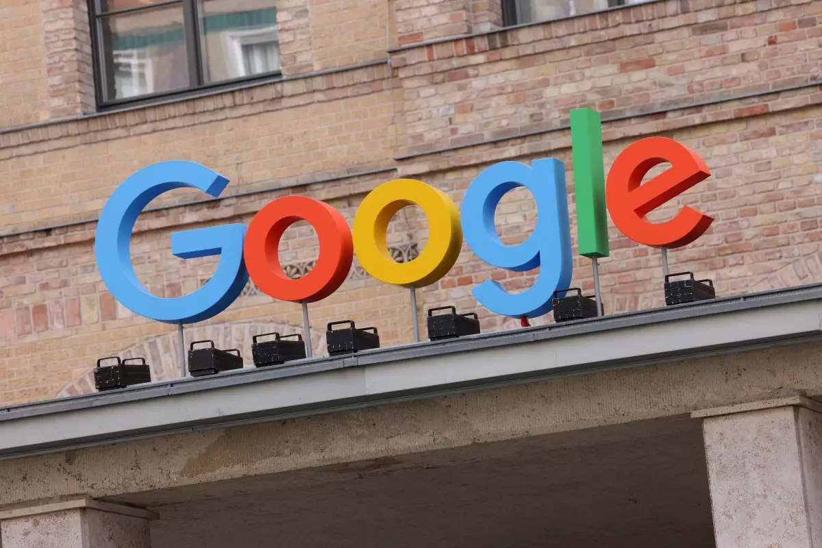 Unlocking Learning: Google’s NotebookLM Apps Promise Seamless Study on the Go