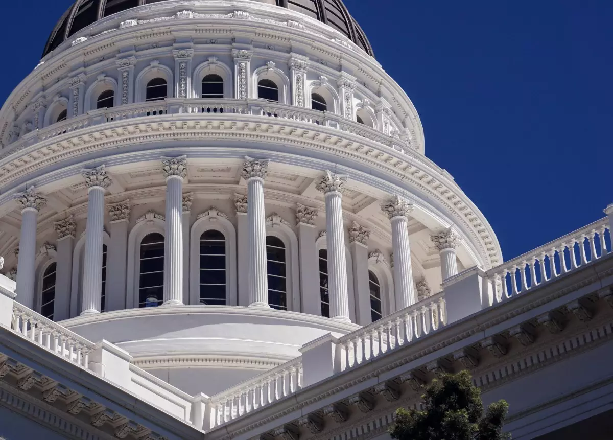 Empowering States: The Crucial Debate Over AI Regulation